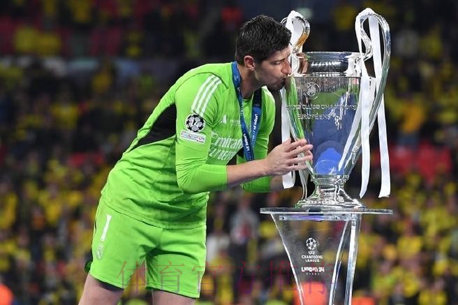 罗马诺：皇马与库尔图瓦续约到2027年6月